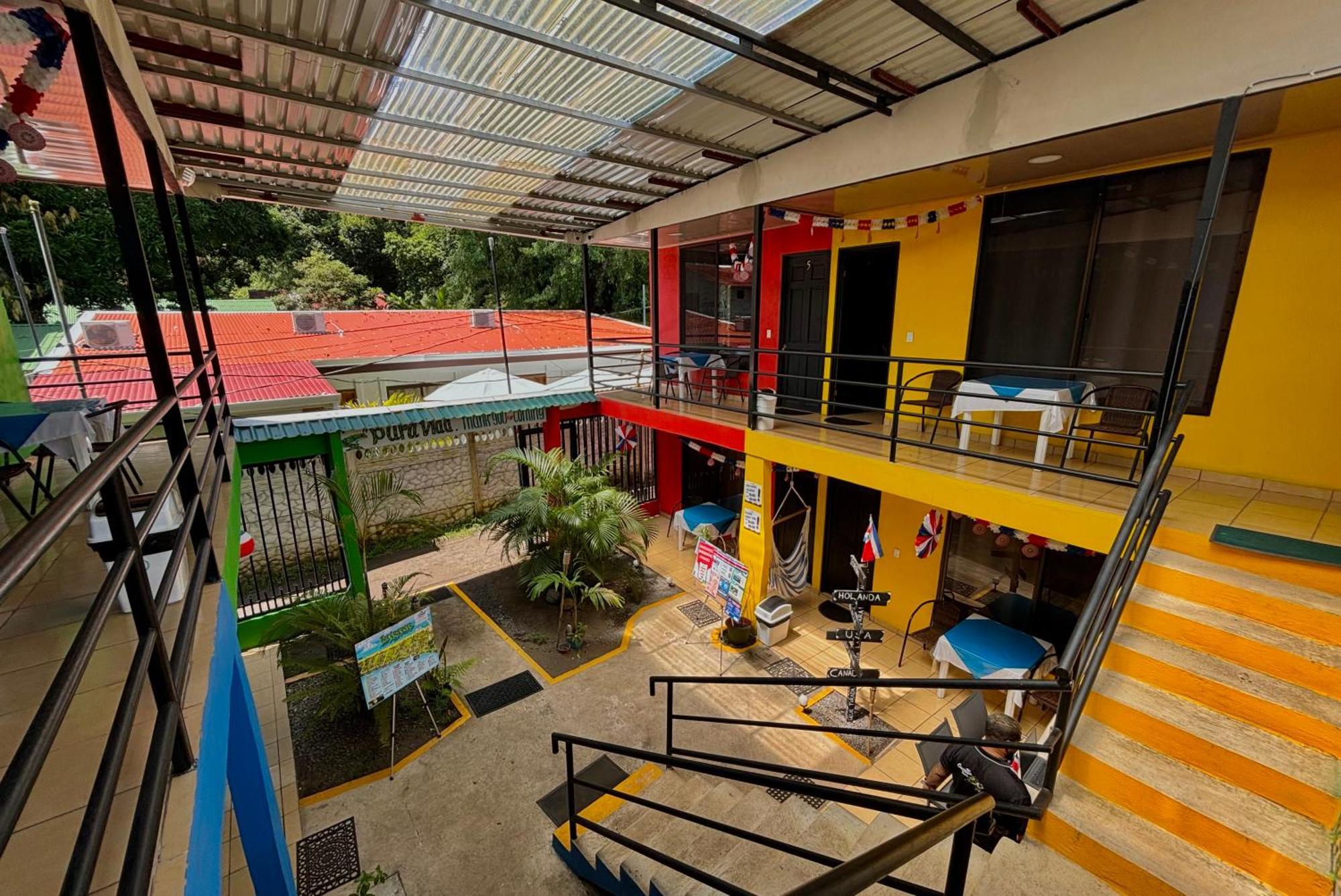 Carey Lodging Tortuguero Bagian luar foto